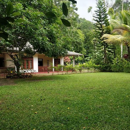 Alfred Colonial Bungalow&Spice Garden Kobbekaduwa Exterior foto