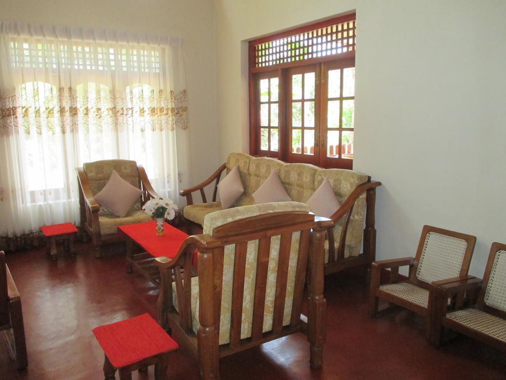 Alfred Colonial Bungalow&Spice Garden Kobbekaduwa Zimmer foto