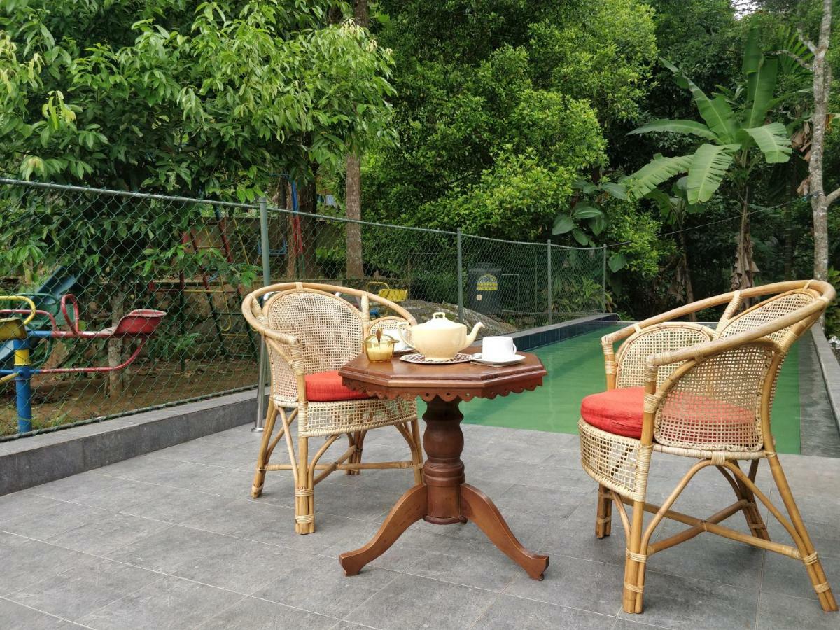 Alfred Colonial Bungalow&Spice Garden Kobbekaduwa Exterior foto